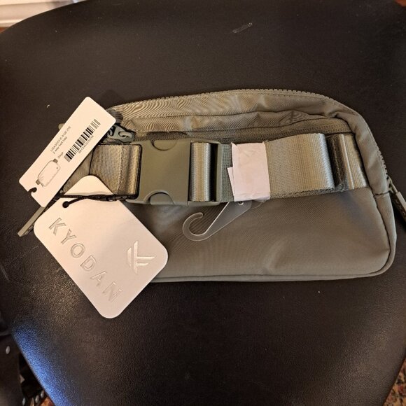 KYODAN 2 way Belt Bag - Picture 3 of 3